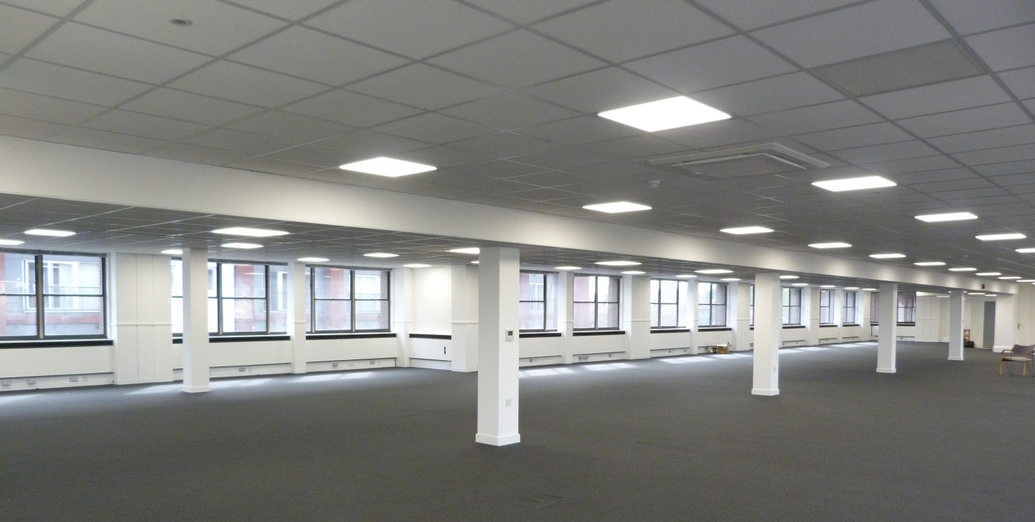 - Refurbished offices in modern block. 

 -2000 - 7938 sq ft

 - Excellent on site parking

- clear open space with good natural light.

- Situated adjacent to Wallington train station

- Close to an abundance of local amenities 

 - To Let