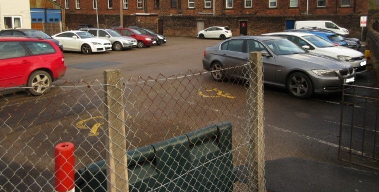 Police Station with dedicated car park.<br><br>14,316 sq ft (1,330 sq m)<br>Site: 0.36 acres (0.15 Ha)<br><br>Building has potential for conversion or part redevelopment for residential purposes.<br><br>William Street Car Park<br>(separate to the mai...