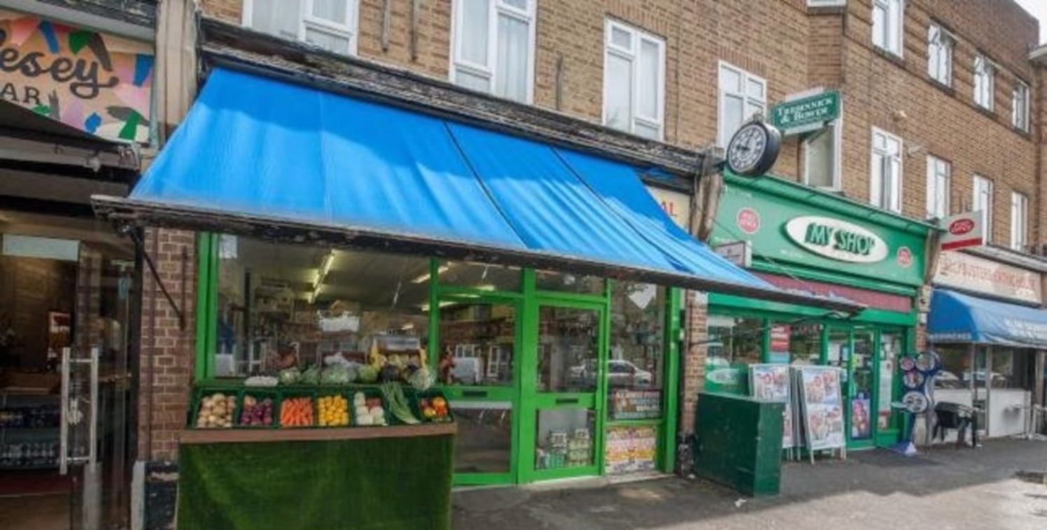 Ground floor retail unit available to let on a new lease. Approximately 1,300 sq ft 

Rent &pound;16,000 pa / Premium &pound;20,000