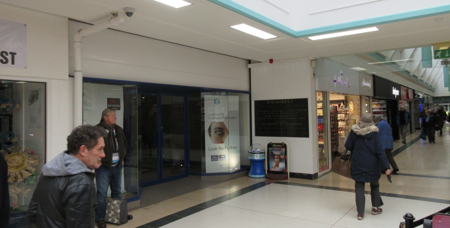 Unit 22 Ryemarket Shopping Centre<br>Stourbridge, DY8 1HJ<br>Unit 22 Ryemarket Shopping Centre, Stourbridge<br><br>Guide Price<br><br>&pound;24,500 per annum plus VAT<br><br>Floor Area (Max)<br><br>1,813 SqFt ( 168 SqM )<br><br>This unit consists of...