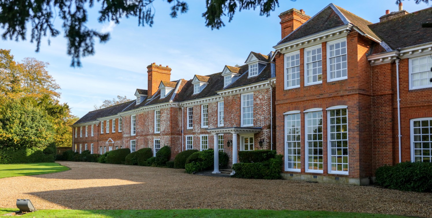 Yateley Hall is a unique and striking self contained period office building which sits in approximately 6 acres of grounds providing complete seclusion. There are substantial lawns to the front allowing excellent views and a light and attractive land...