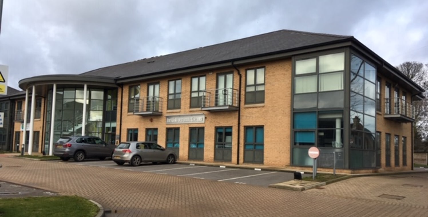 Woodland Park is a modern development of 2-storey office buildings in an attractive heavily landscaped setting. 

Summit House forms part of the Woodland Park development and provides high quality office accommodation in a prestigious headquarters-st...