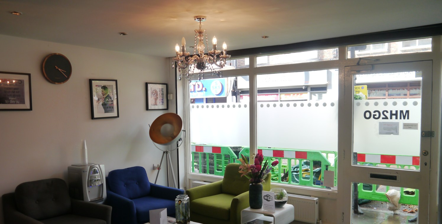 The unit is arranged over the Basement and Ground floor in a prominent retail parade. The unit benefits from a generous frontage, a demised kitchenette and WC as well as a small yard to the rear. 

The unit benefits from Class A1 but would suit a ran...