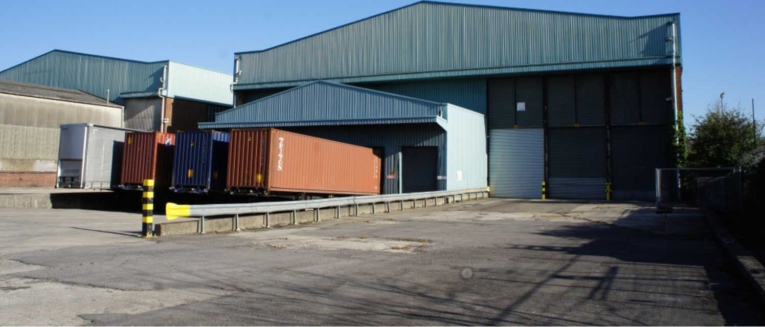 Thornhill Industrial Estate is well located on the eastern edge of Swindon close to South Marston Village and the Honda Manufacturing facility.<br><br>Road communications are excellent with the A419/A420 junction within 1 mile of the property.