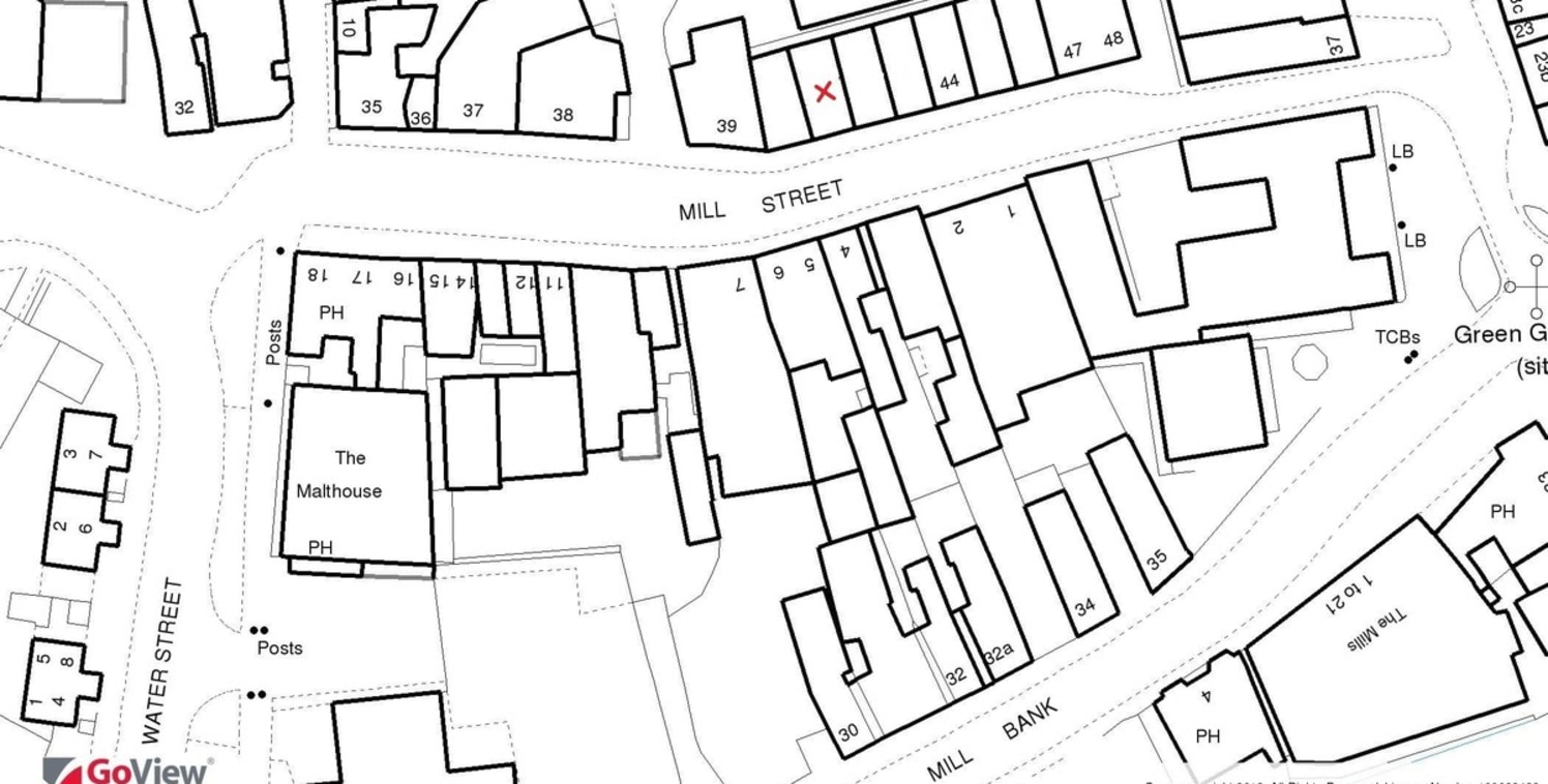 A fantastic retail unit situated along a parade of mixed use commercial retail units, together with first floor offices. Located on the popular Mill Street within Stafford town centre and close by to the newly built Riverside development.