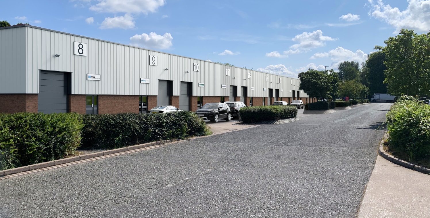 Comprehensively refurbished unit with ne wroof. 5.1m eaves. 2 level access loading doors. 3 phase electricity. Secure concreted yard and parking area. High quality office and amenity space.