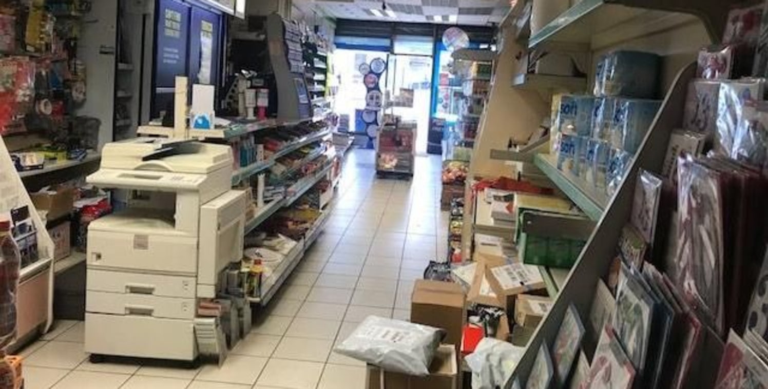 Available immediately<br><br>The premises are prominently located on a enviable trading position on Bell Lane in Hendon & just round the corner from Hendon School.Newsagents/convenience store offers good sized frontage. The mid terrace ground floor l...