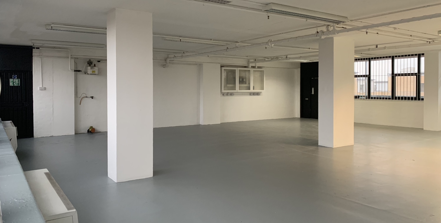 This unit is located on the ground floor within a seven storey block having recently been refurbished and benefiting from good natural light, arranged as open plan studios available for a variety of uses.

Regent Studios is just south of London Field...