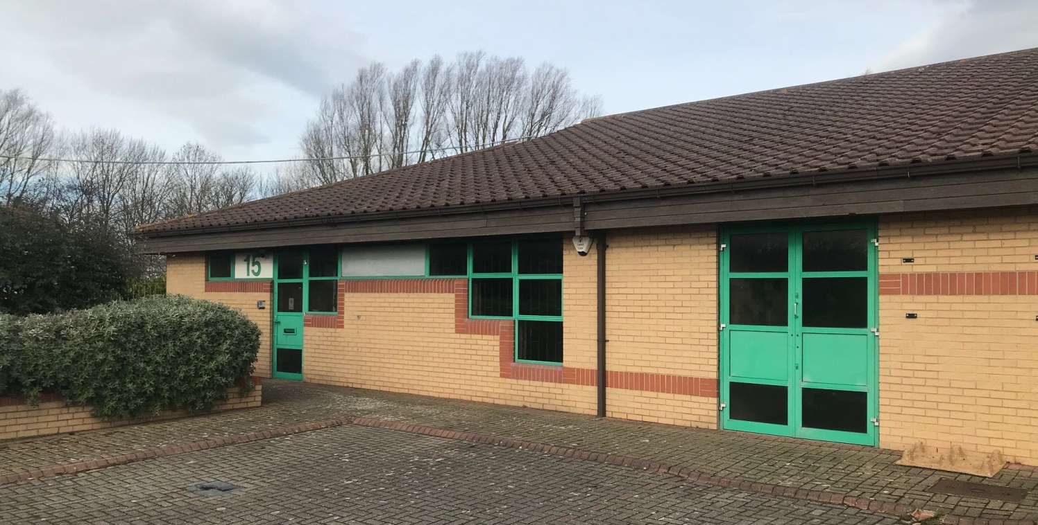 TO LET: self-contained office unit

Flexible lease terms 

Incentives Available

AMPLE car parking

2,425 sq. ft. 

£17,000 per annum 

The property comprises modern self-contained office accommodation. Internally the premises benefit from gas centra...