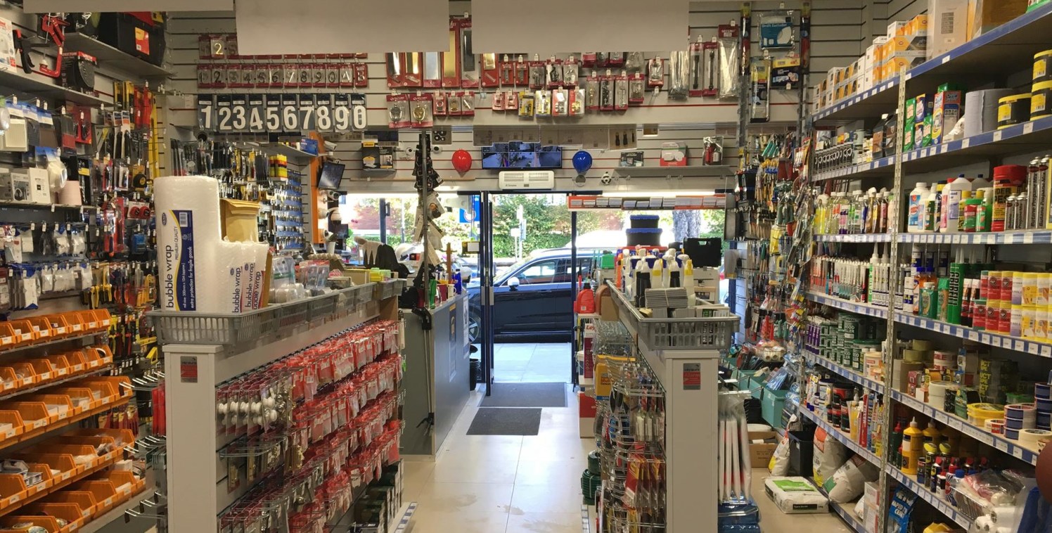 This A1, fully fitted shop is now available on a lease reassignment, with fixtures and fittings included. Currently fitted as a hardware shop, including a rear storage and office area and a private office upstairs....