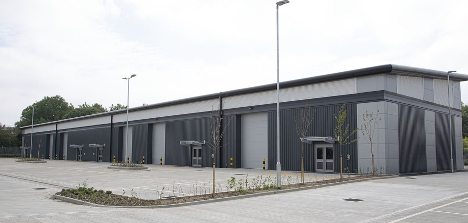 Crown Park is an exciting new development of trade counter/industrial and storage units located on Parcel Terrace an established industrial and trade counter area of Derby. 

The scheme has been recently completed and comprises modern steel portal fr...