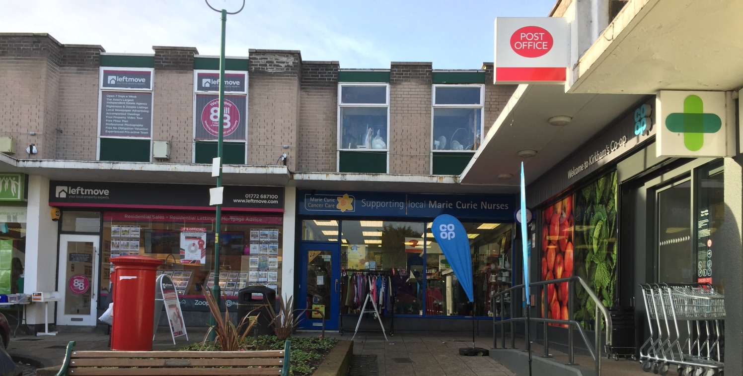 **UNDER OFFER**

The property comprises a ground floor retail unit and first floor ancillary accommodation and has full timber frame window frontage to Market Square. There is a sales area together with ancillary accommodation to the rear with a smal...