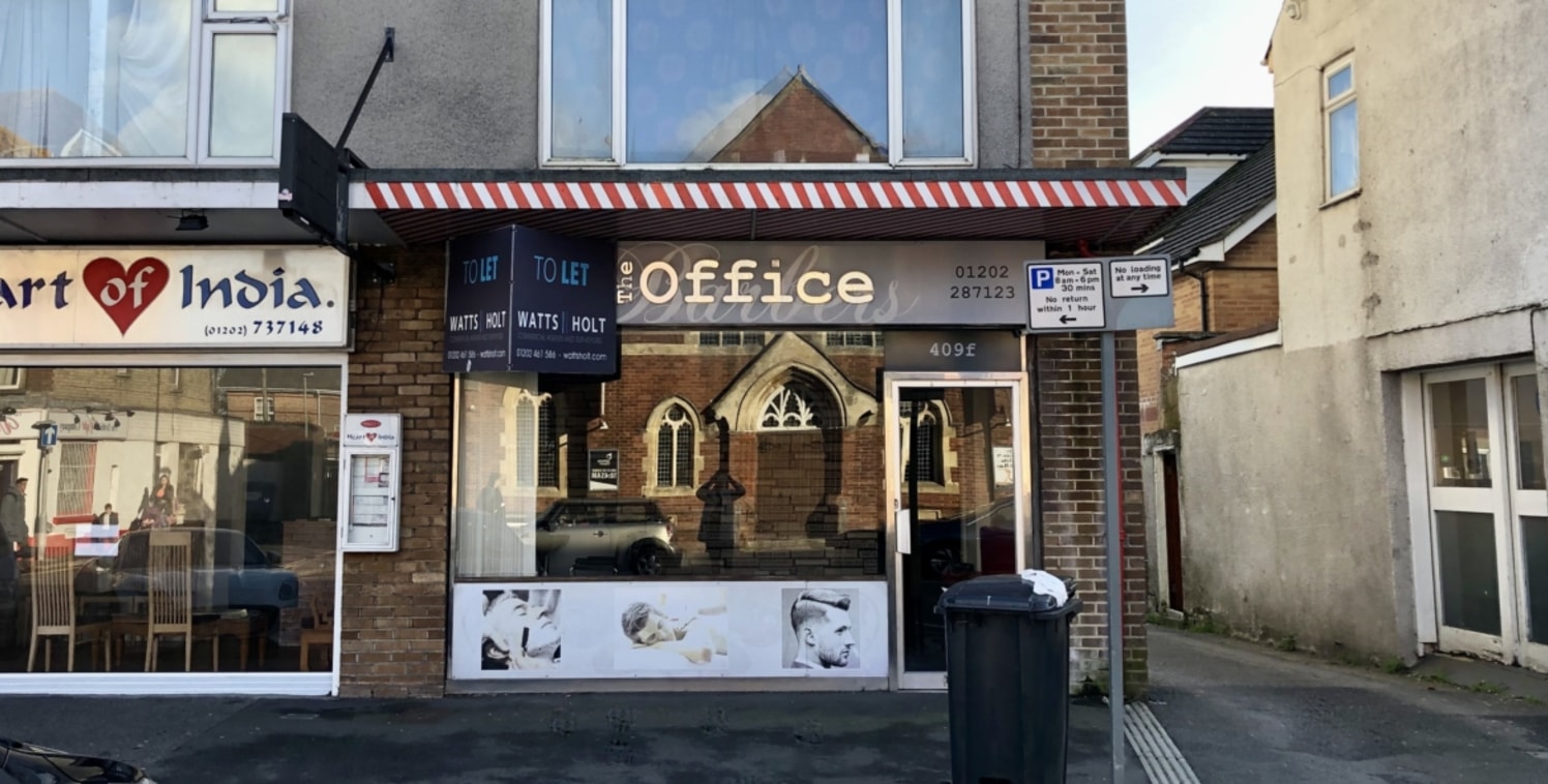 PROMINENT SHOP/RETAIL UNIT TO RENT IN POOLE