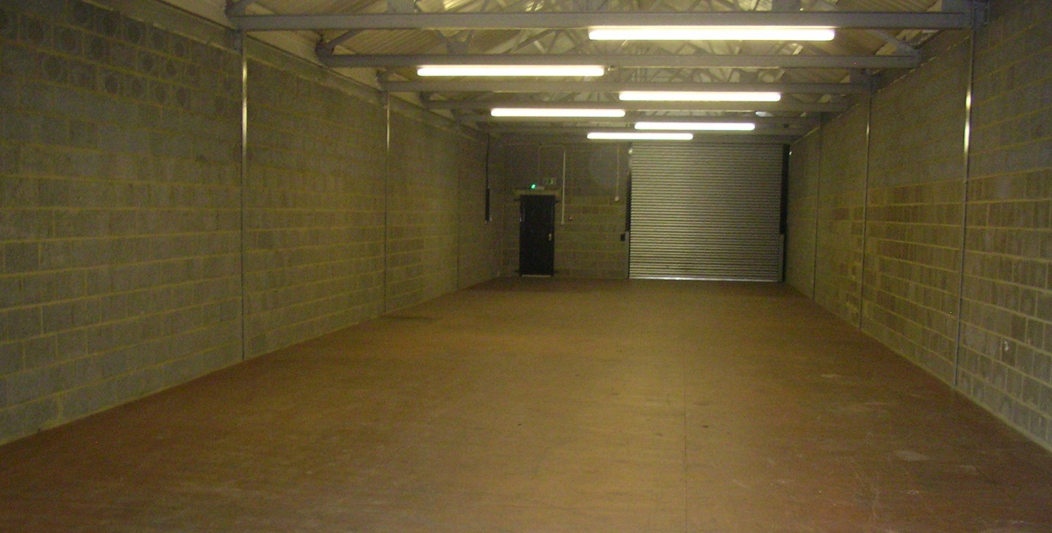 Self contained ground floor industrial/warehouse unit with a shared yard area.

The unit is located on Wellington Road, accessed via Burwell Road, which leads into Lea Bridge Road (A104). North Circular Road (A406) and M11 Motorway are easily accesse...