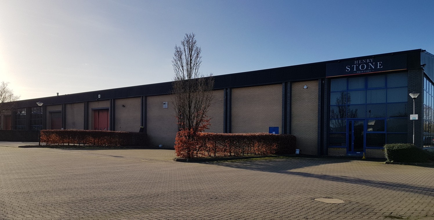 The premises comprise two modern attached industrial/warehouse units benefiting from 2 storey offices. Units 9 & 10 were built in the 1990's and have an eaves height of 6.00m. Each unit has loading from the front elevation with additional parking to...