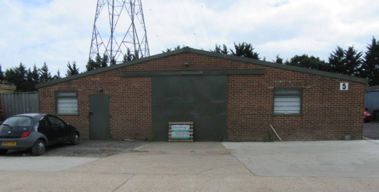 Industrial unit to let, fast road links to the A23 & A27, 100% Small Business Rates Relief available. The unit is available for rent upon a simple lease agreement for a term to be agreed at a rent of &pound;16,000 per annum exclusive. A deposit equiv...