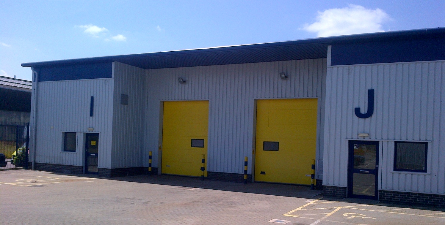 Modern Industrial Warehouse Unit For Sale or To Let