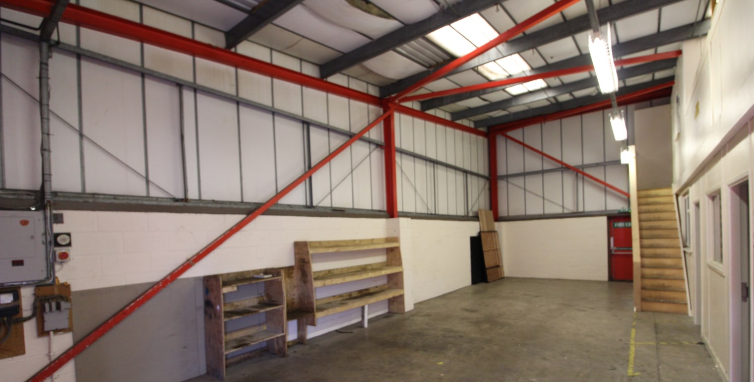 Under Offer]\nModern Industrial Premises in Great Western Business Park - Total GIA - 1,317 ft2 (122.35 m2)...