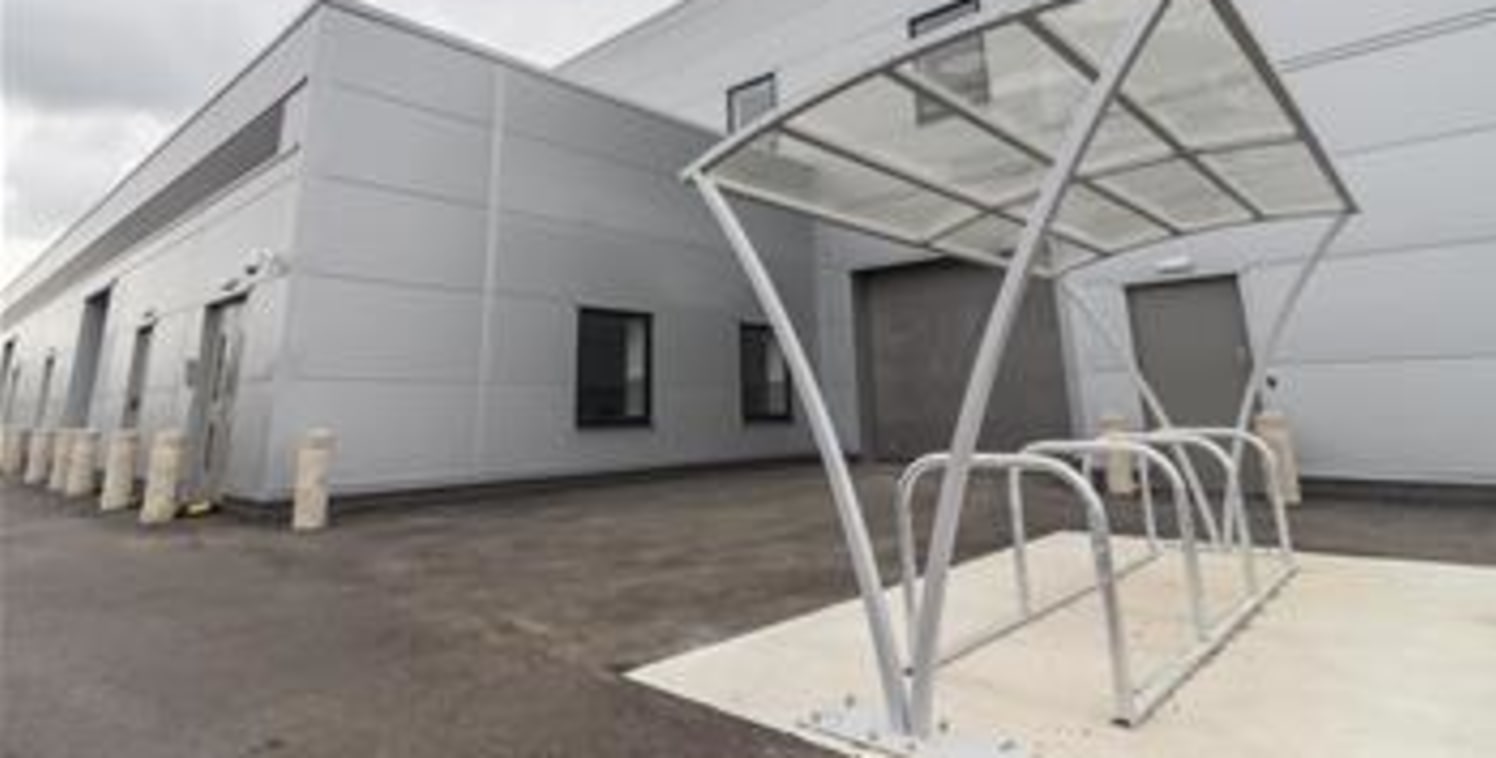 A prestigious new warehouse/storage facility comprising individual self contained units. The development is located within a securely gated estate with manned security....