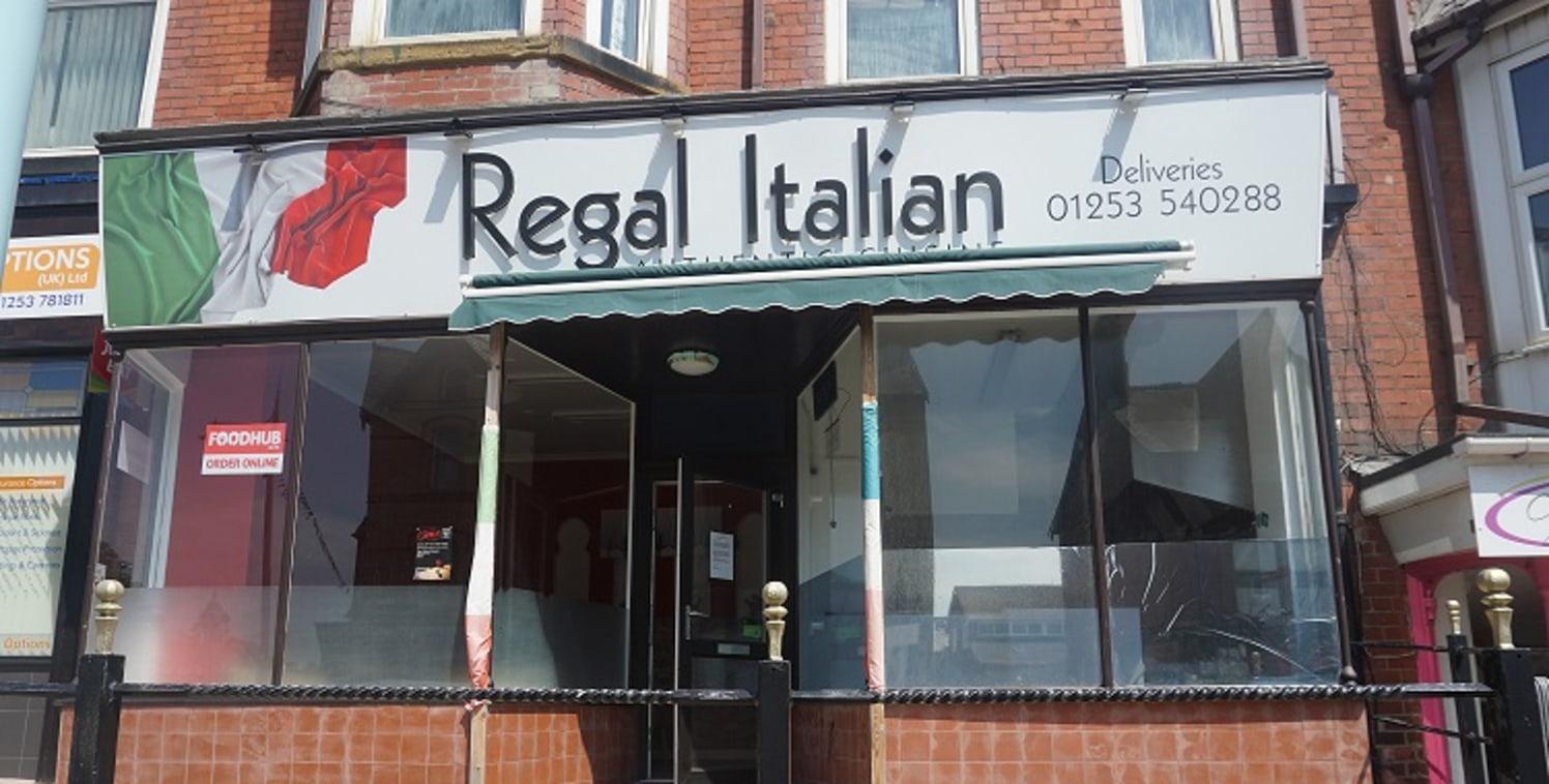 A spacious hot food Takeaway located in St Annes Centre on the corner of St Andrews Road South and The Crescent. The double fronted Takeaway has a fitted counter open to the cooking area with stainless steel extraction, rear pot wash area and wc, bas...