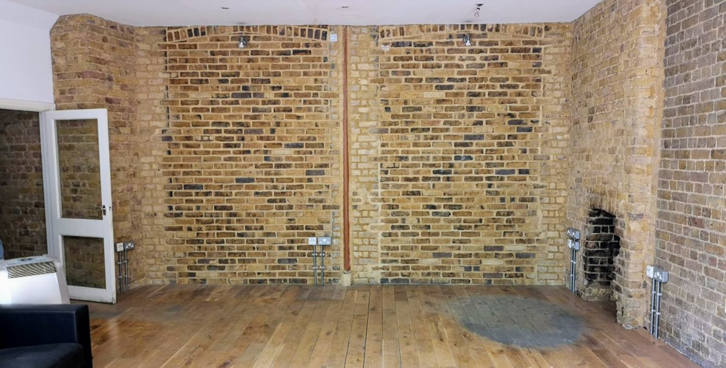 Ground floor retail shop with ancillary basement storage to let on a busy Road London E1