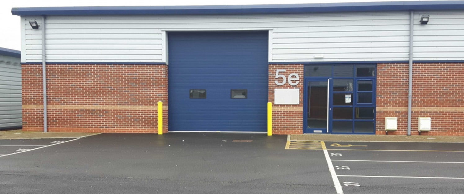 Castledown Business Park comprises 33 acres of employment land suitable for office & industrial occupiers. Brydges Court is the second phase and provides 15 industrial units. Series 5 & 6 units have full height sectional loading doors. Internal eaves...