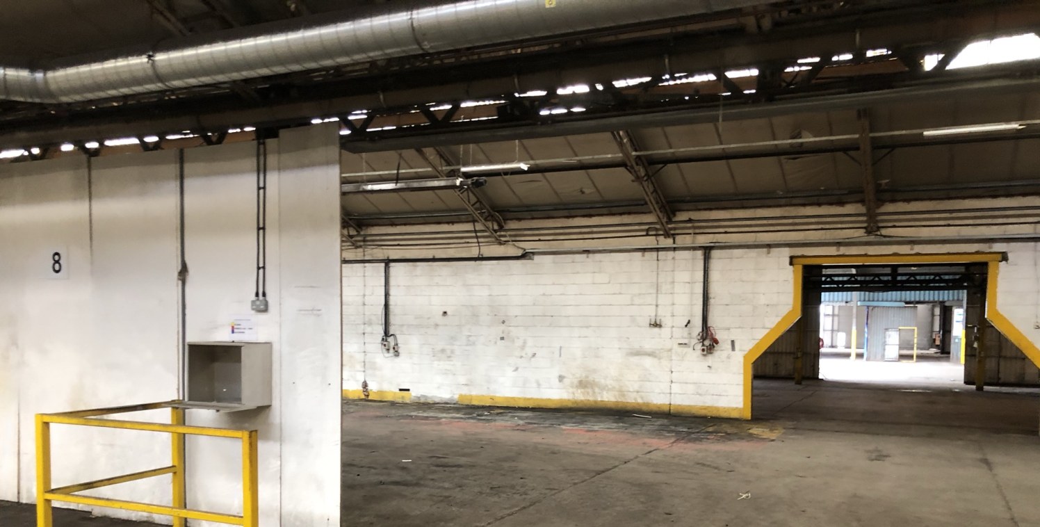 Available from December 2021. 

Units U1 & U2 comprise a double bay warehouse of traditional portal frame construction beneath a multi-pitched roof incorporating rooflights. The units are accessed by way of a level loading door to the front of the es...