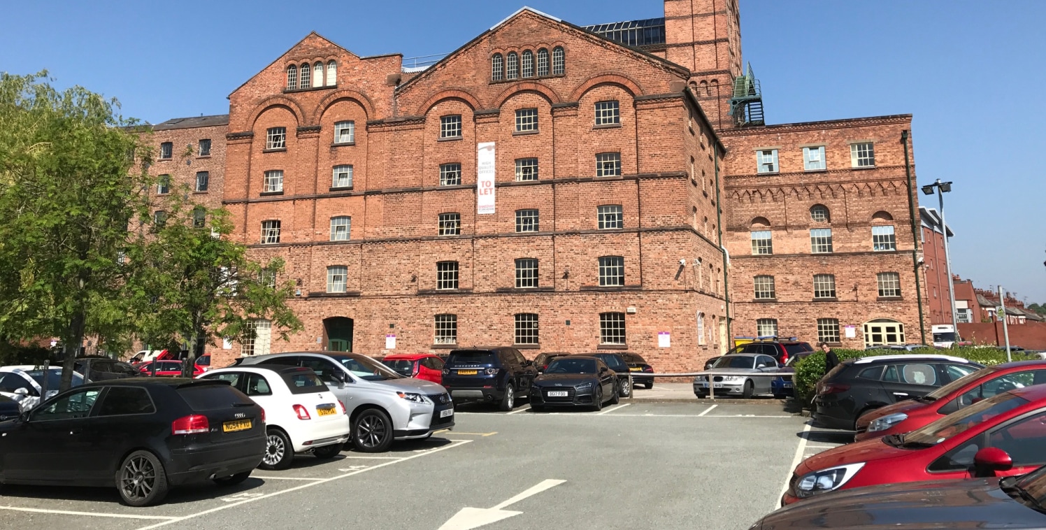 A ground floor office in a landmark building. Own front door. The property is in a prominent position close to Waitrose, Harkers and new Moxy Hotel with easy access to city centre, Hoole and station.

The office is situated on the ground floor and wi...