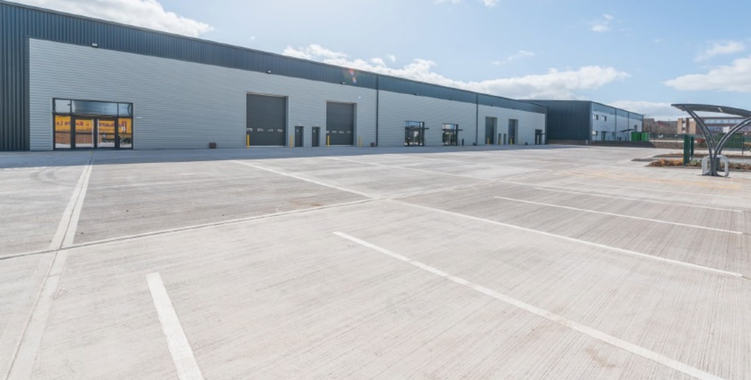 NOW AVAILABLE

A new end terraced industrial / warehouse unit

5,887 sq ft

Rental - Upon Application