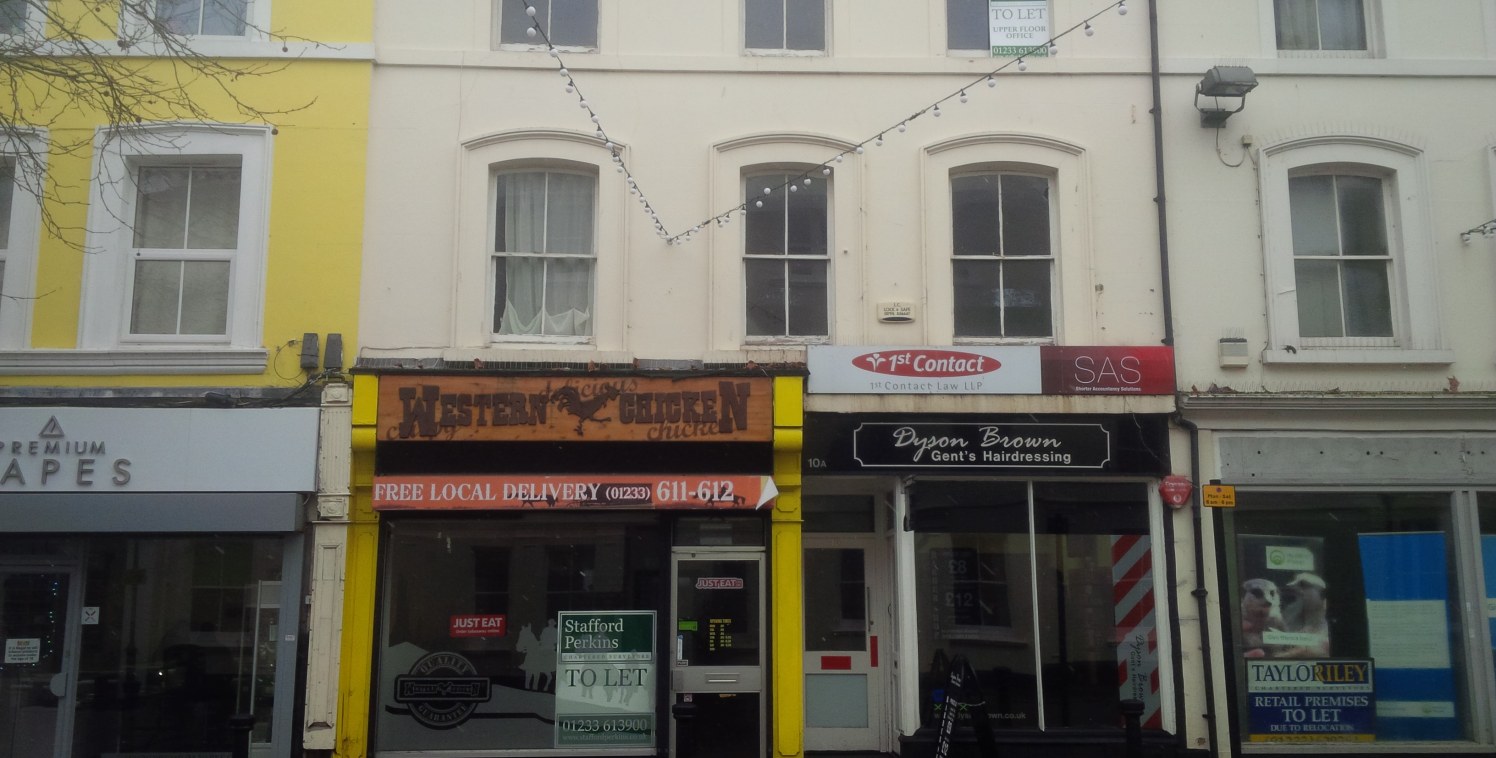 This lock-up retail premises comprises 325 sq.ft. of sales area on the ground floor with an additional 47 sq.ft. kitchen area which includes full extraction equipment. There is a basement area of 274 sq.ft. which provides further kitchen and food pre...