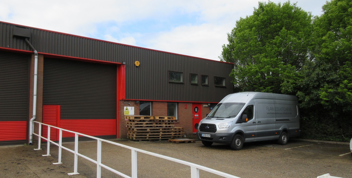 * End of terrace factory/warehouse on well established modern business park.