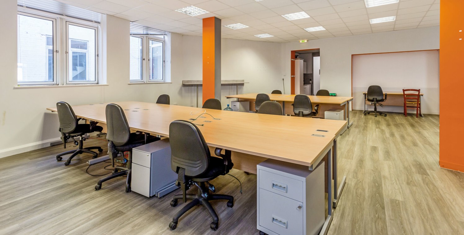 A selection of 3 recently refurbished offices with allocated parking