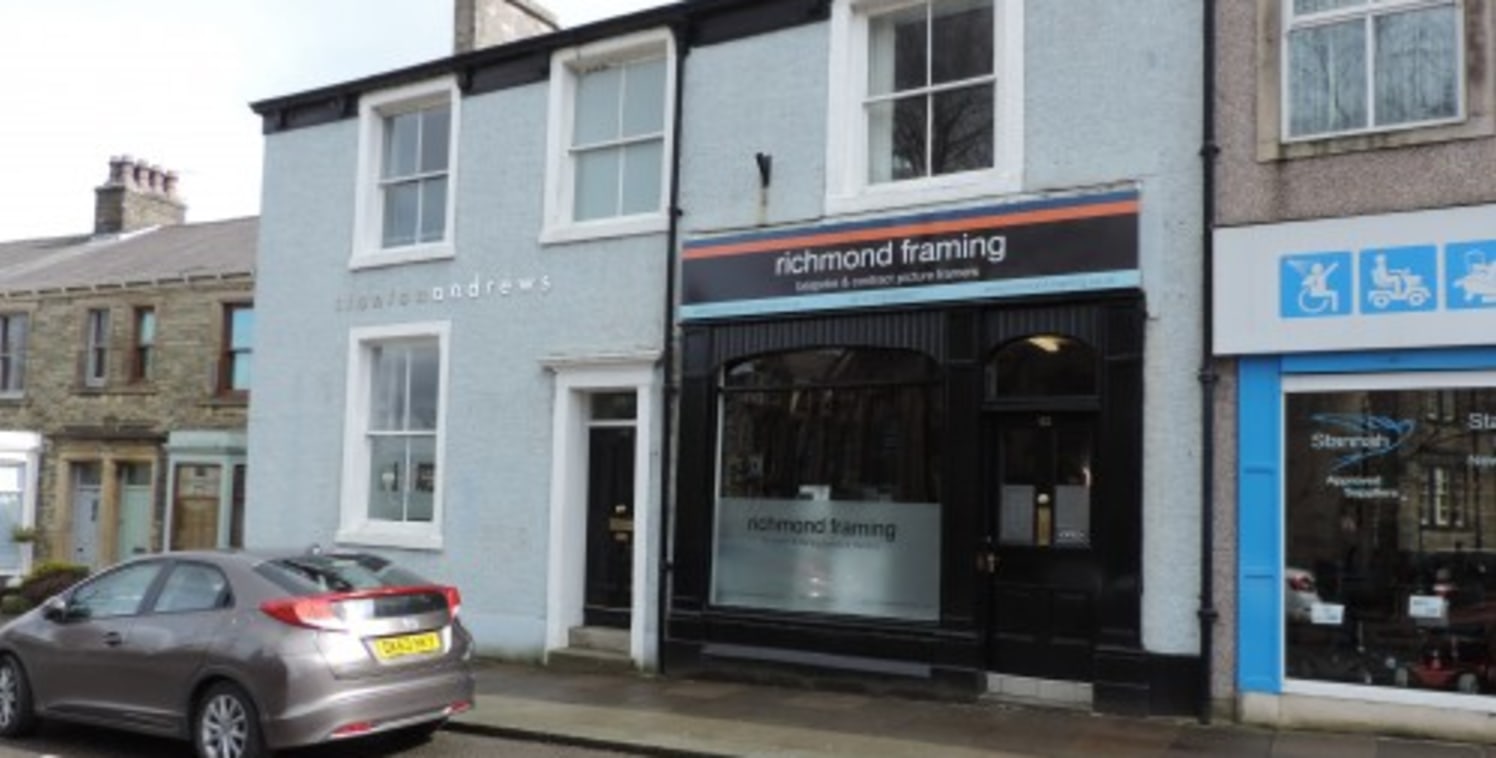 A small office positioned at the front of a multi-let professional office building in the popular market town of Clitheroe.\n\nThe office is positioned on York Street opposite the Sixth Form Grammar School with good car parking being on the edge of C...