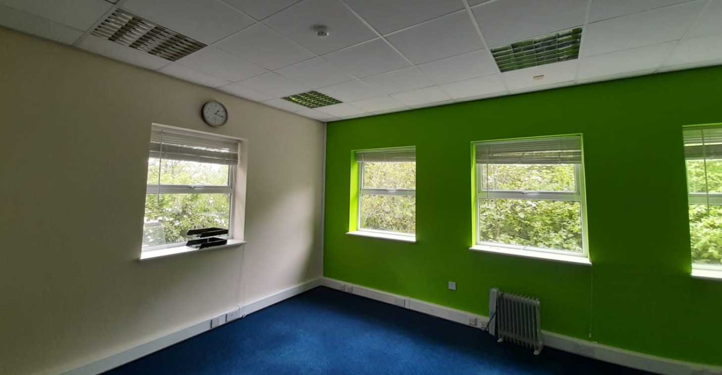 High Specification Self Contained Offices With 7 Car Parking Spaces