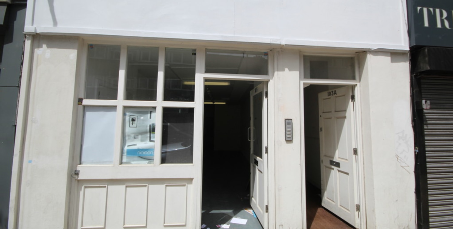 Located close to Bethnal Green station is this ground floor commercial unit spread over 76 sqm.