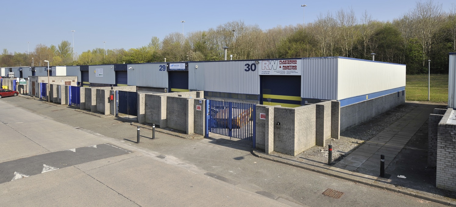 Fully refurbished. Flexible terms. Competitive rents. Established location. Substantial power supply. The unit is available by way of a new full repairing and insuring lease for a term of years to be agreed, alternatively, consideration given to a sa...