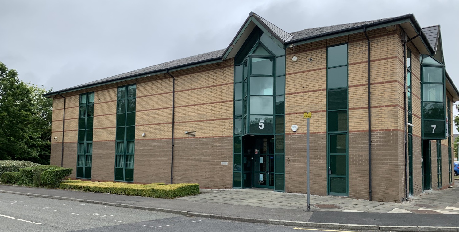 Description 

Comprises a ground floor suite in a modern two storey office building. Features include:

 Set within an established landscaped site

 Refurbished

 Air conditioning

 Fully accessible and carpeted raised floors

 Suspended ceilings inc...