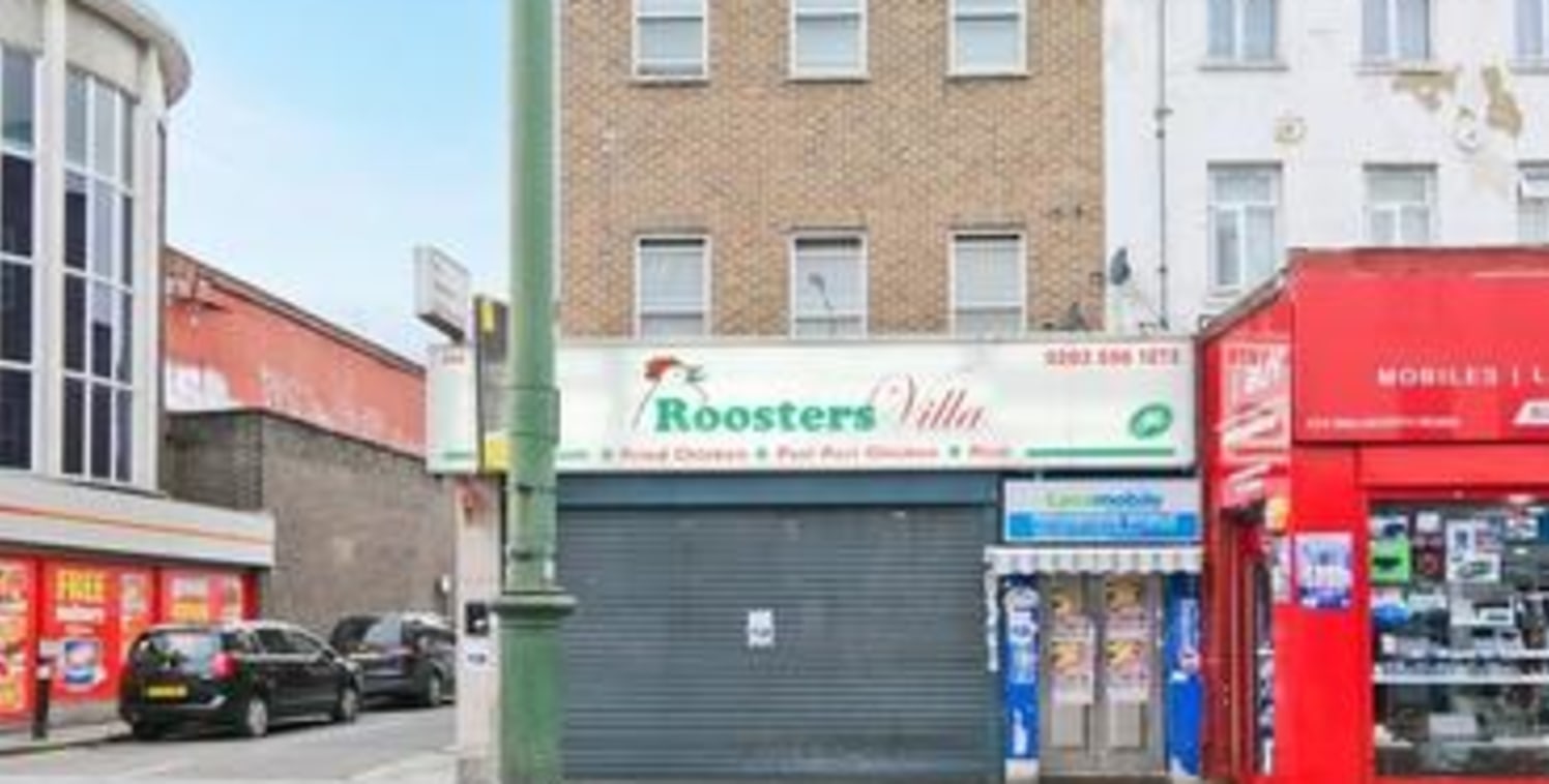 The subject property consists of ground floor restaurant unit only.\n\nLocation: The property is prominently situated on Walworth Road and benefits from excellent transport links. Positioned close to the unit is Elephant & Castle, Kennington and Wate...