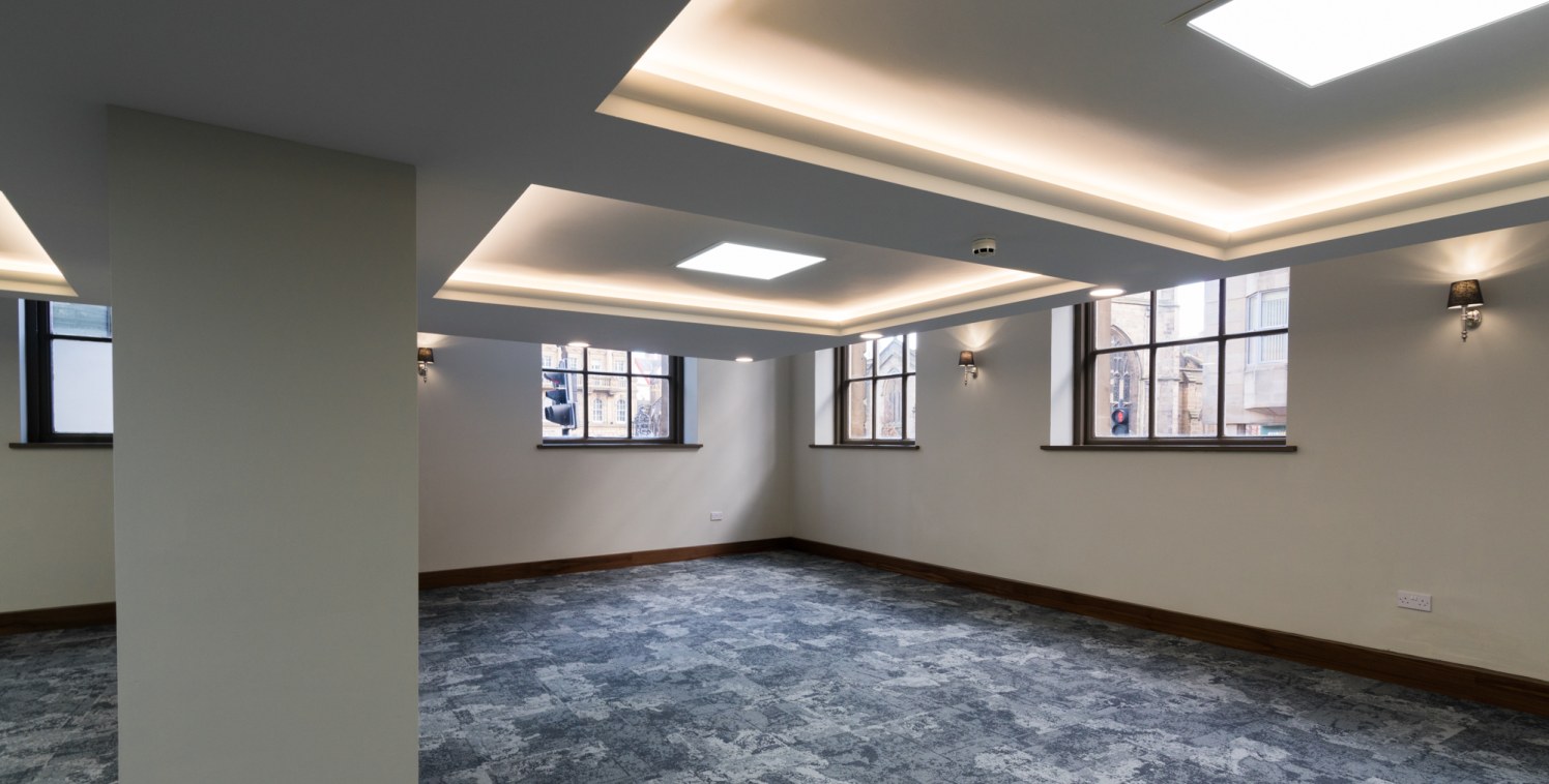 CONTEMPORARY CITY CENTRE OFFICE ACCOMMODATION

LAST REMAINING SUITE

The property forms part of Collingwood House which is a Grade II listed building. The property has recently undergone an extensive refurbishment to provide contemporary office accom...