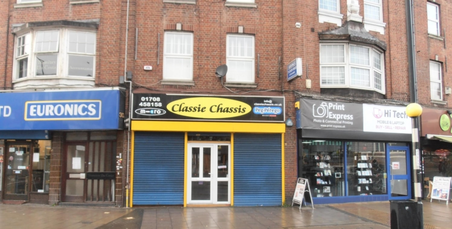 Prominent ground floor retail premises located in Hornchurch town centre