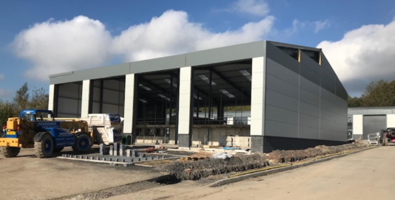 The Blackburn Road development comprises 3 blocks of workshop space providing a series of units from 1,550 sq.ft up.<br><br>Unit 3 has the benefit of feature brick, glazed and steel clad walls under an insulated pitched roof incorporating clear panel...