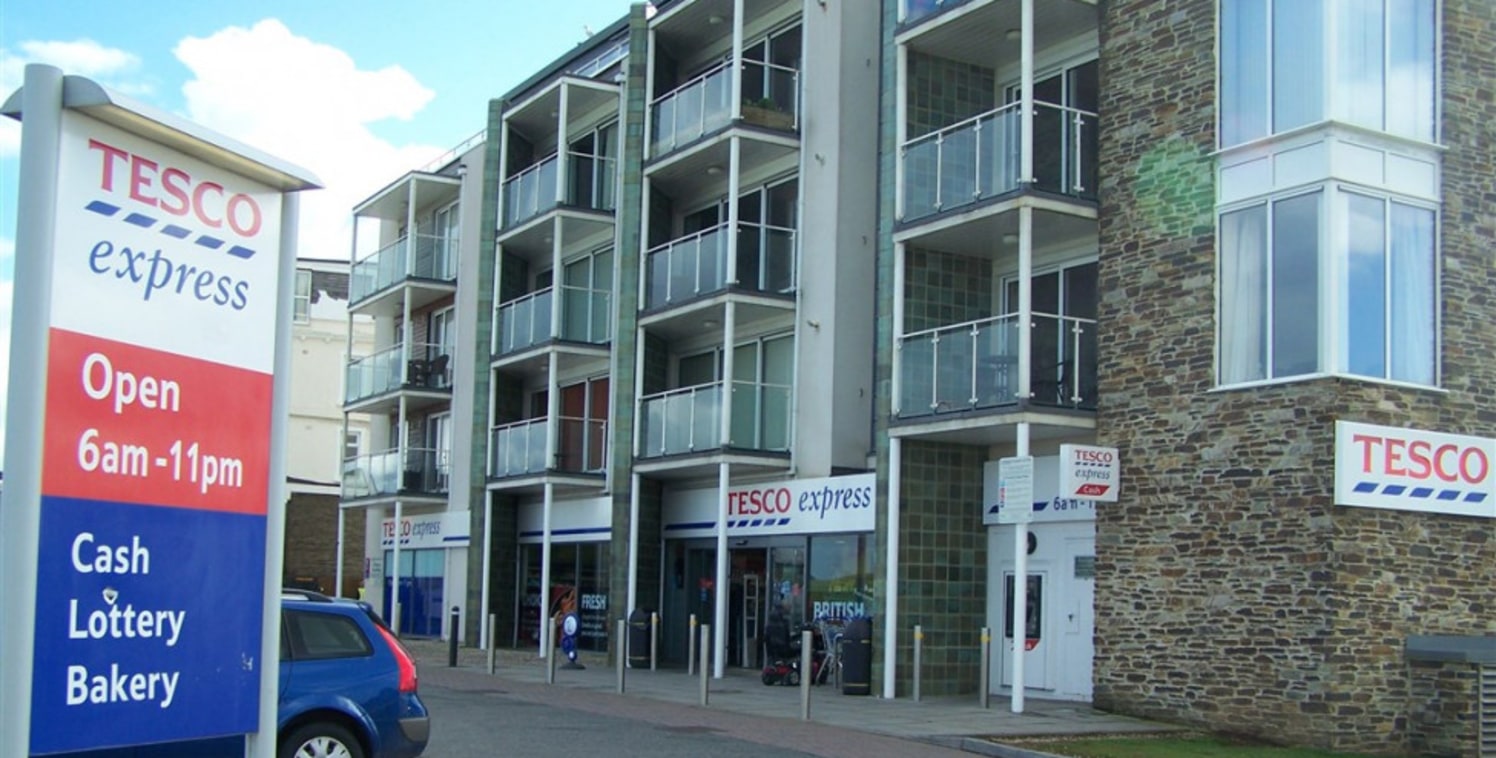 Single let investment opportunity in a seafront position, facing one of the main routes into Newquay town centre. Let to Tesco Stores Ltd, expiring January 2024 with no breaks. Recent RPI rent review with effect from 29 January 2019 documented at £73...