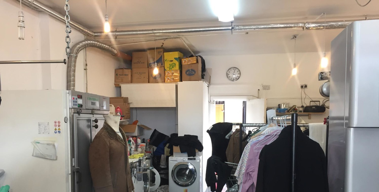 This A1 dry cleaning business is available immediately. The sale includes all fixtures and fittings and existing client base....