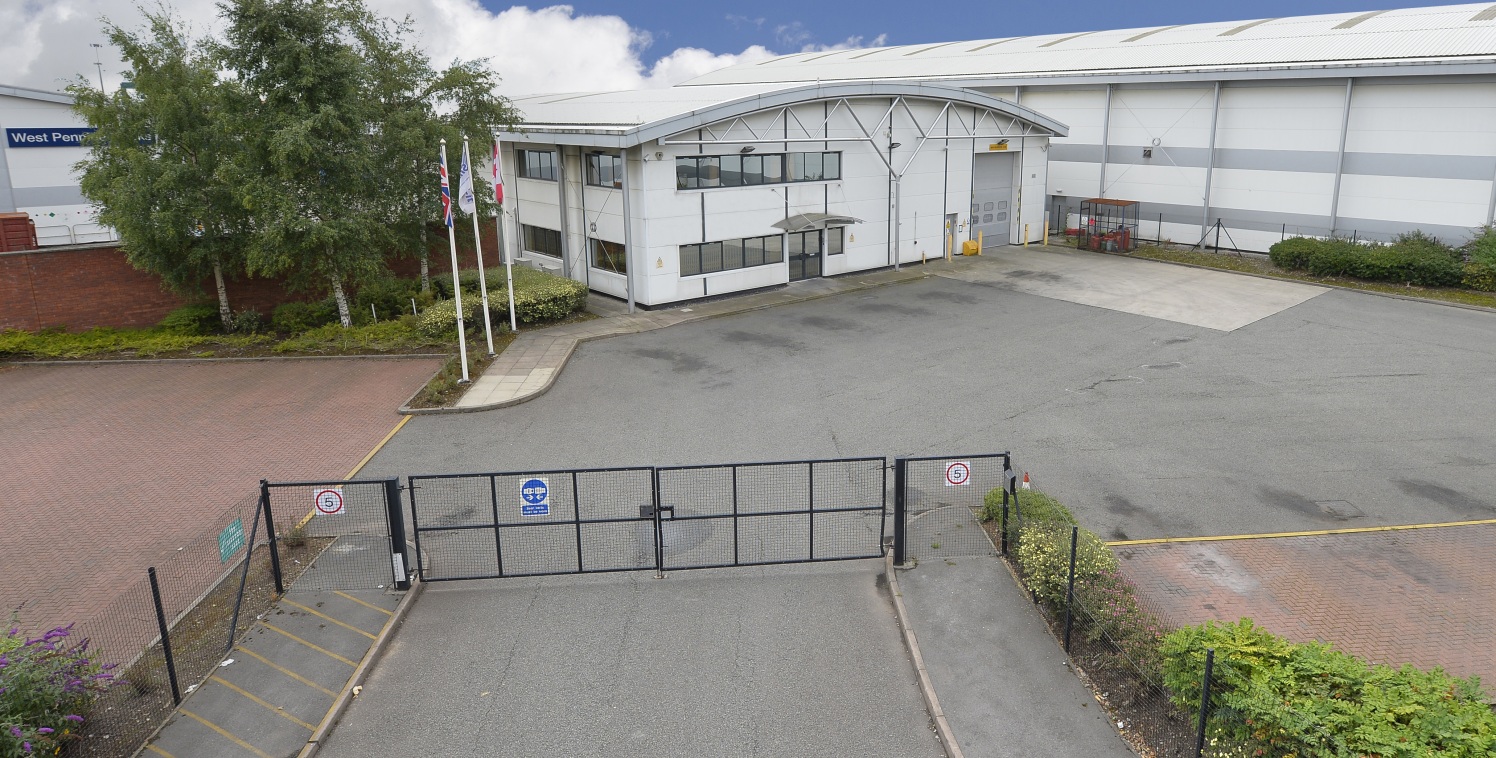 Detached unit. Electric roller shutter door. 6.4m eaves height. Large private yard area with canopy. The Loop - fibre optic broadband. Quality office accommodation. Fully secure fenced yard. Close proximity to Old Trafford. B1c, B2 and B8 permitted u...