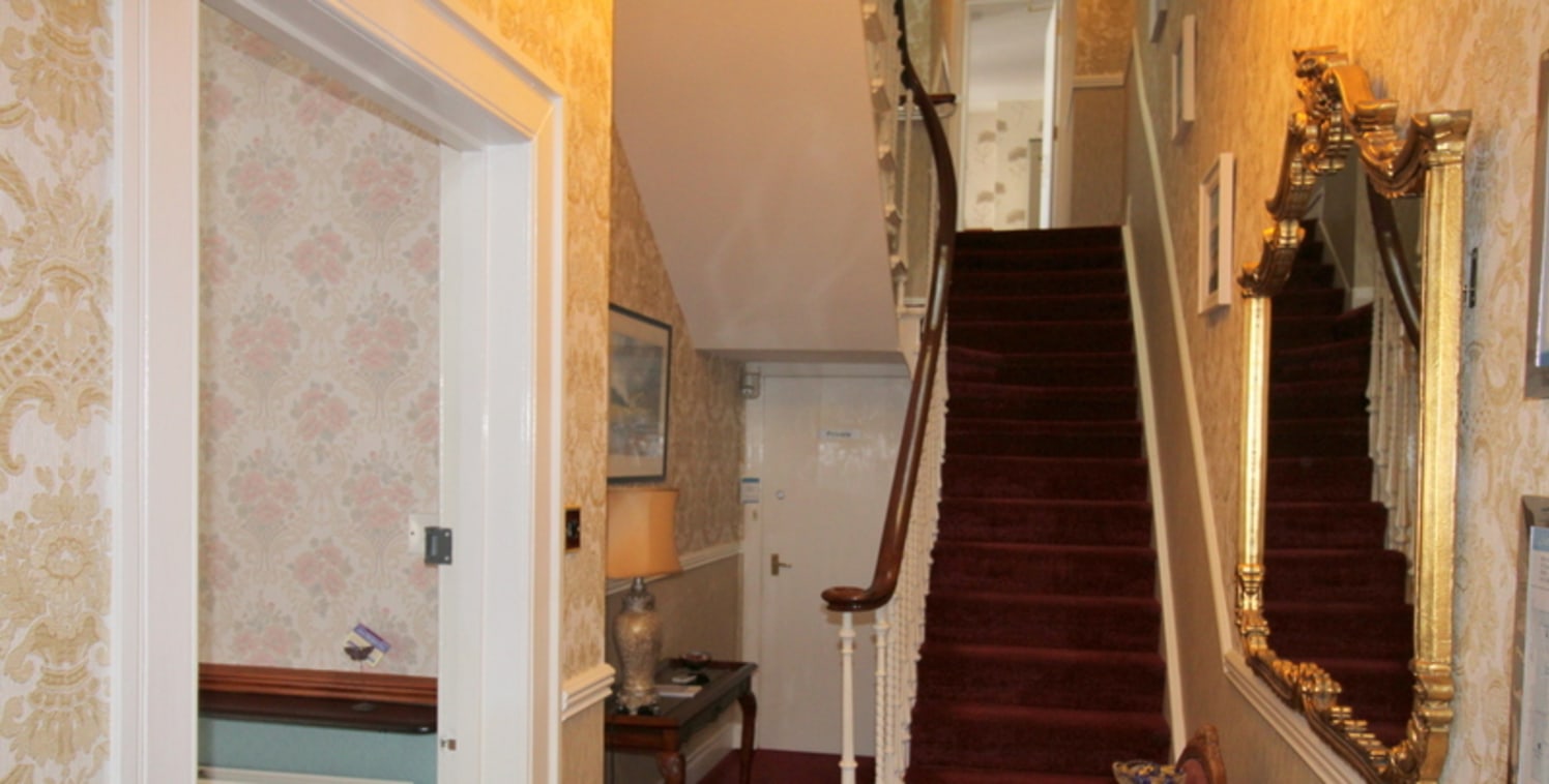 Outstanding guest house with 5 en-suite letting bedrooms and attractive public rooms plus 2-bedroom owners accommodation near Perth city centre.<br><br>* Attractive and well-presented semi-detached Victorian 4-Star STB guest house within walking dist...