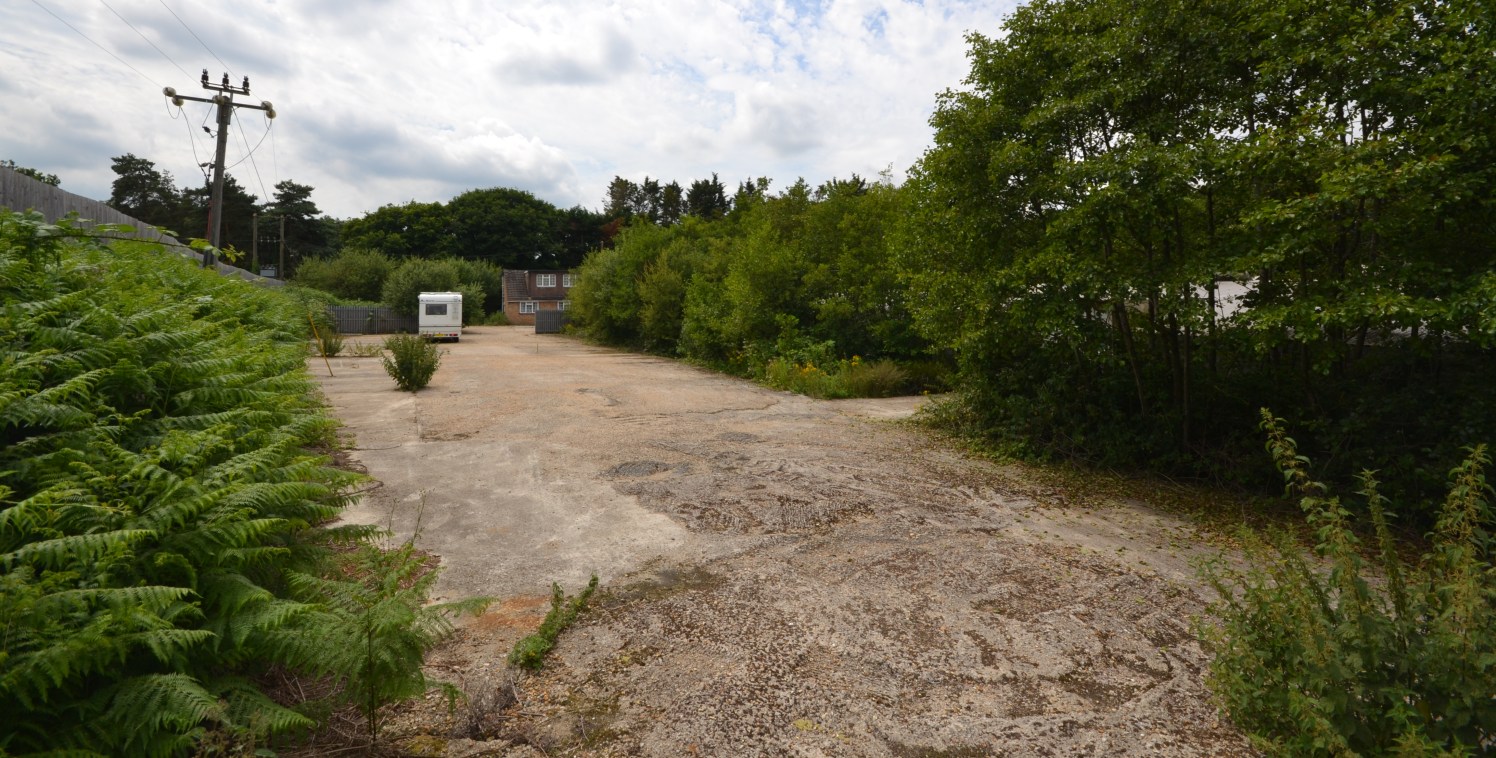 Freehold development site of around 1.5 acres suitable for a variety of uses....