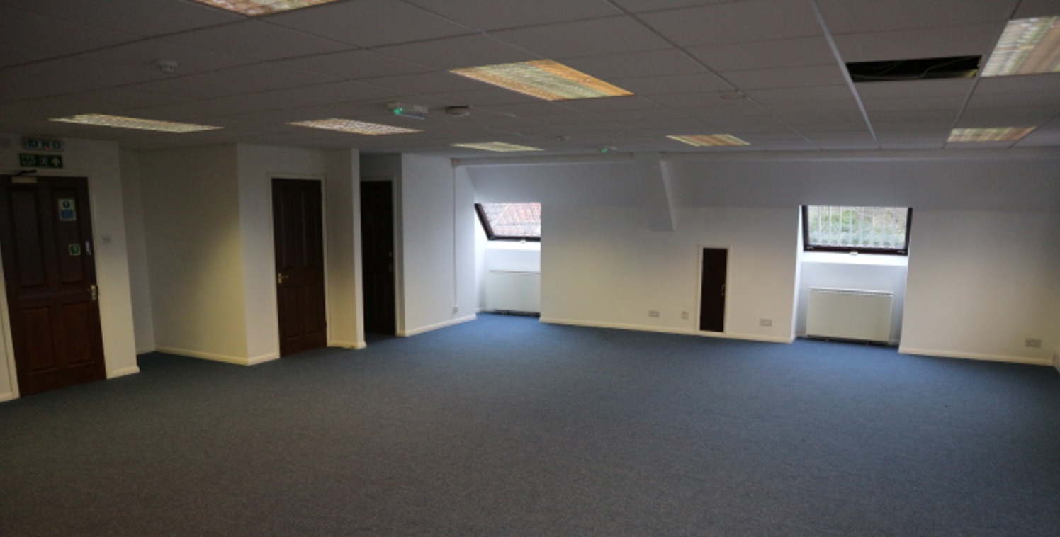 Modern good quality open plan office suite located just off the A33 mid-way between Reading and Basingstoke with car parking and excellent access to both the M4 and M3 motorways.