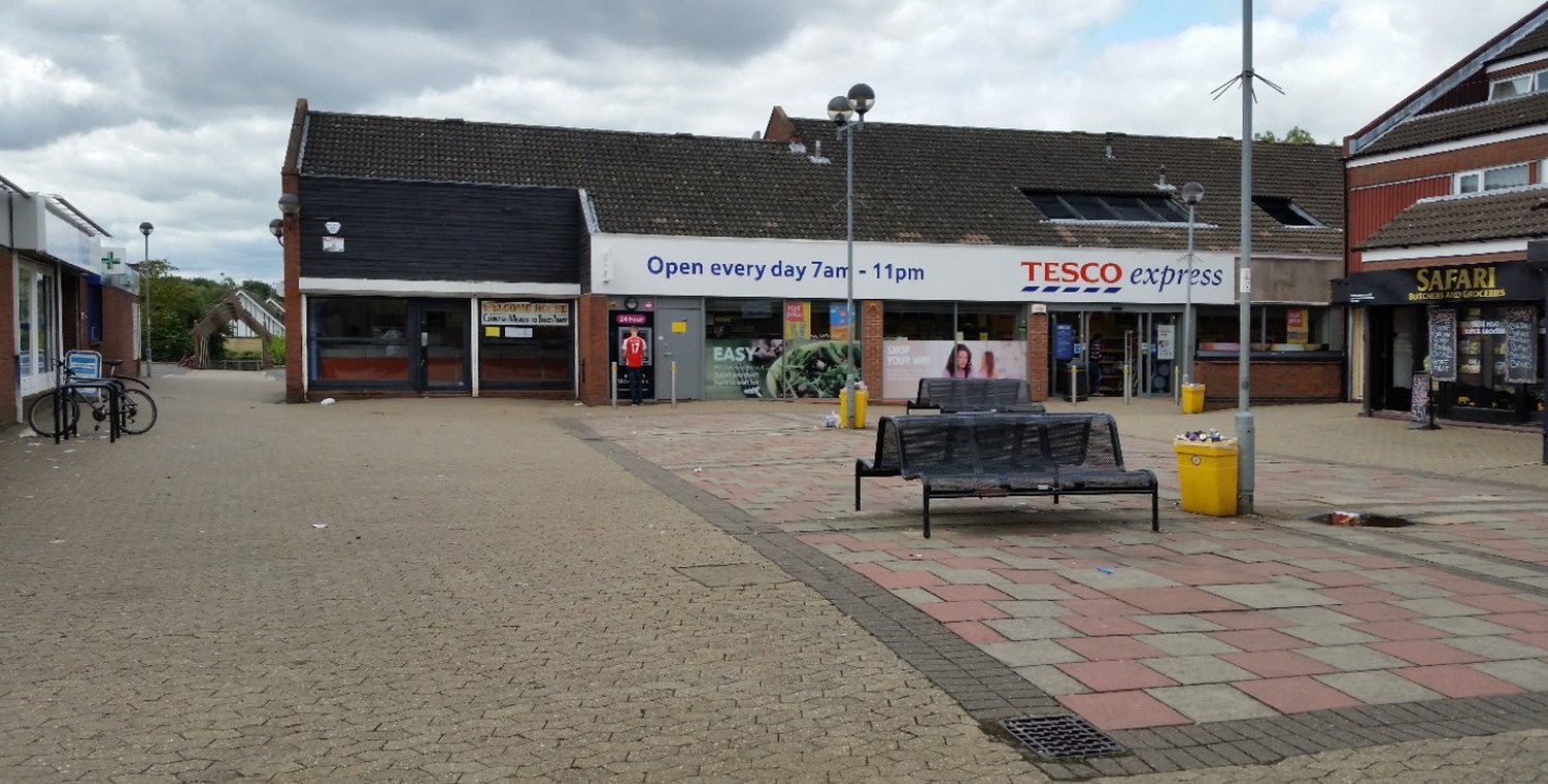 <p>A local convenience retail centre with residential units above. &nbsp;The scheme is anochored by Tesco Express and onsite parking is provided.</p><ul>

<li>Ground floor retail unit to let</li>

<li>Popular local and convenience shopping parade</li...