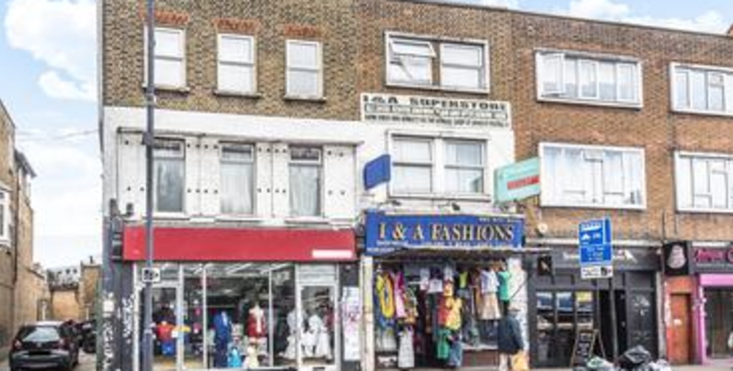 The subject property consists of two commercial units 86 and 84/88 Mitcham Road. Other traders nearby include Sainsbury's, Wilko, Primark, KFC and McDonald's.\n\nLocation: The property is prominently situated on Mitcham Road and benefits from excelle...