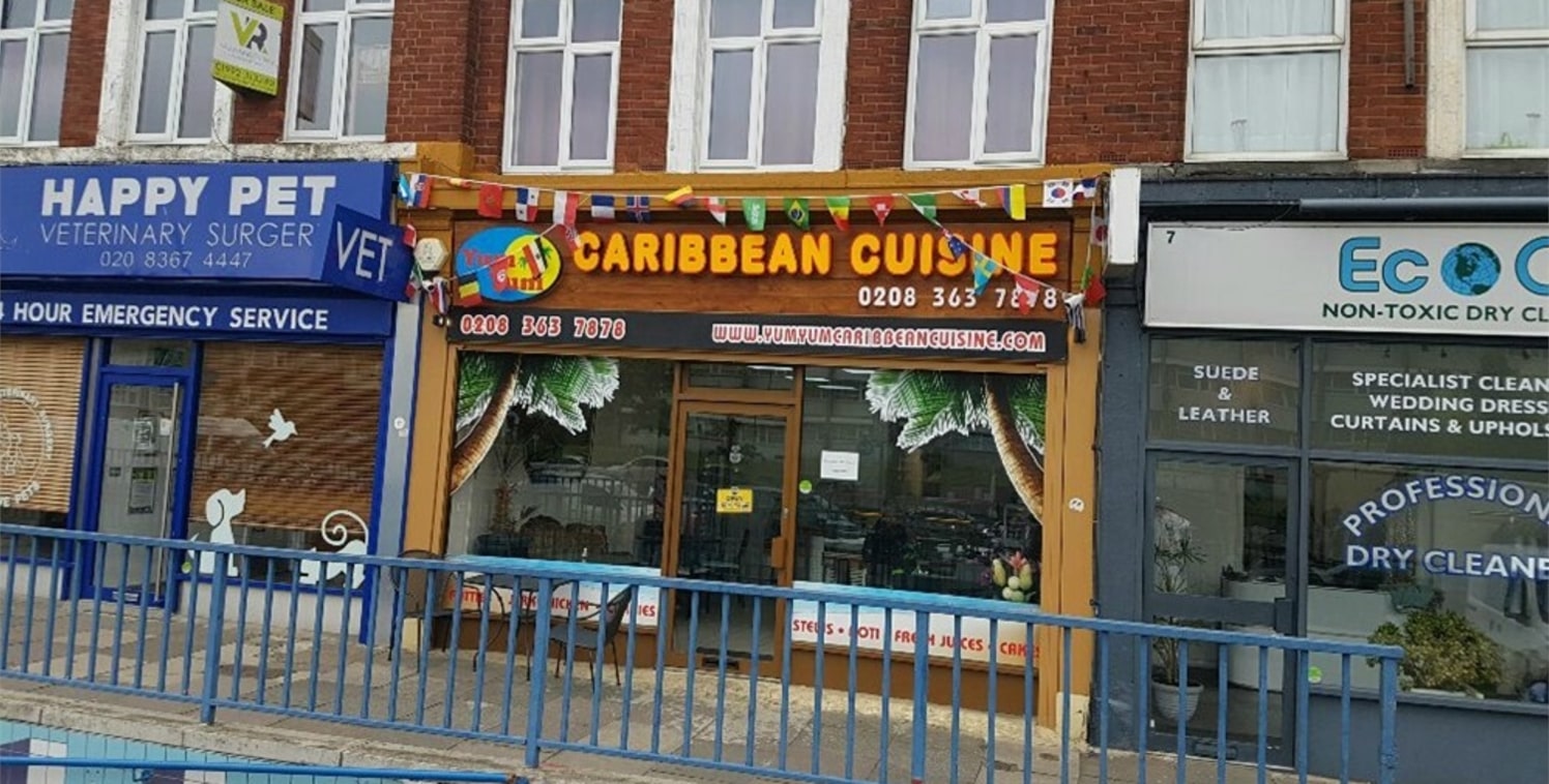 Business lease for sale\n\nalexandra park is pleased to offer this Caribbean food outlet A3/A5 business lease for sale off the A10 Great Cambridge Rd. The premises has been refurbished to a high standard. 10 yrs lease remaining. Rent Â&pound;13,500 p...